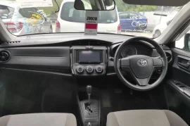2017 Toyota corolla axio