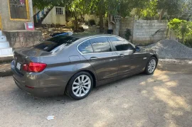 BMW 5 SERIES 2012