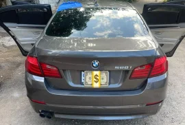 BMW 5 SERIES 2012