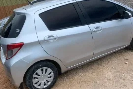 Toyota vitz 2012 clean like Jesus record