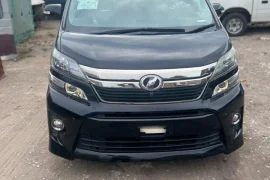 2013 toyota vellfire just imported