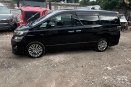 2013 toyota vellfire just imported