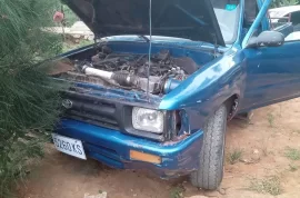 92 Toyota pick up good driving condition