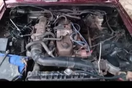 Toyota pickup 22r engine