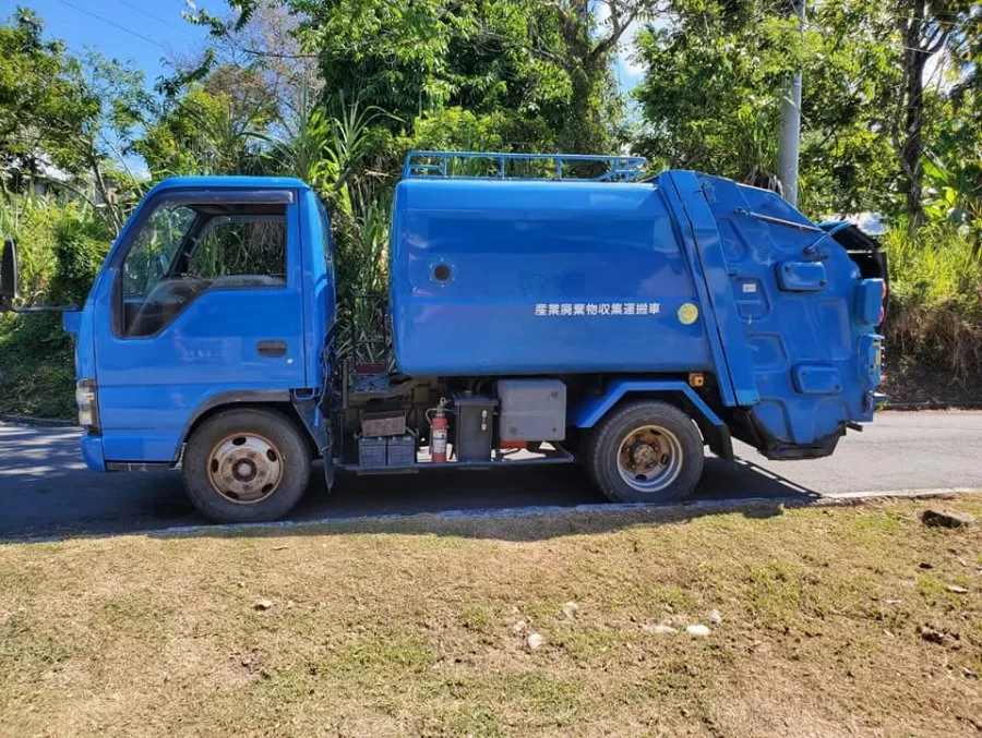 ISUZU MANUAL GARBAGE TRUCK For Sale In Jamaica, St Ann, Ocho Rios