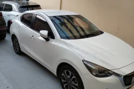 Mazda 2 1.5A Deluxe 