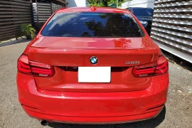 2018 BMW 318I 