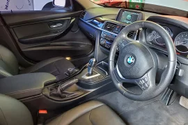 2018 BMW 318I 